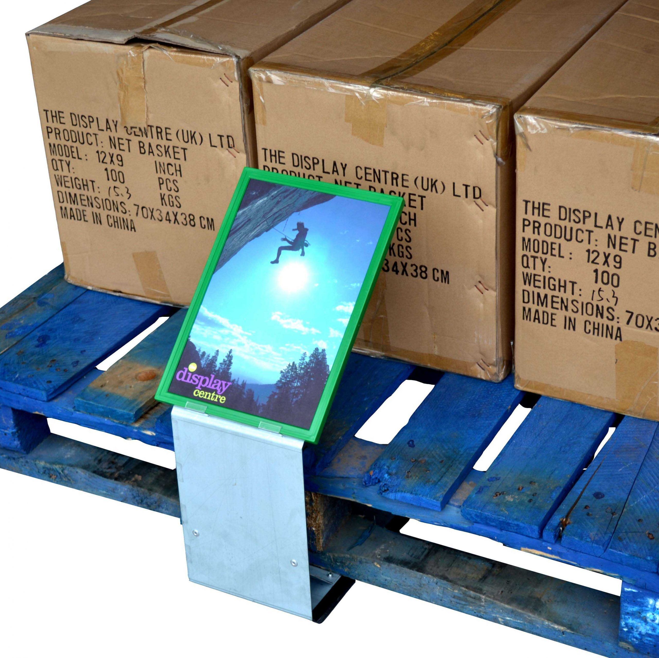 Plastic Frame A4 Green with Pallet Wedge 435476 scaled Plastic Frame A4 Green with Pallet Wedge 435476 scaled